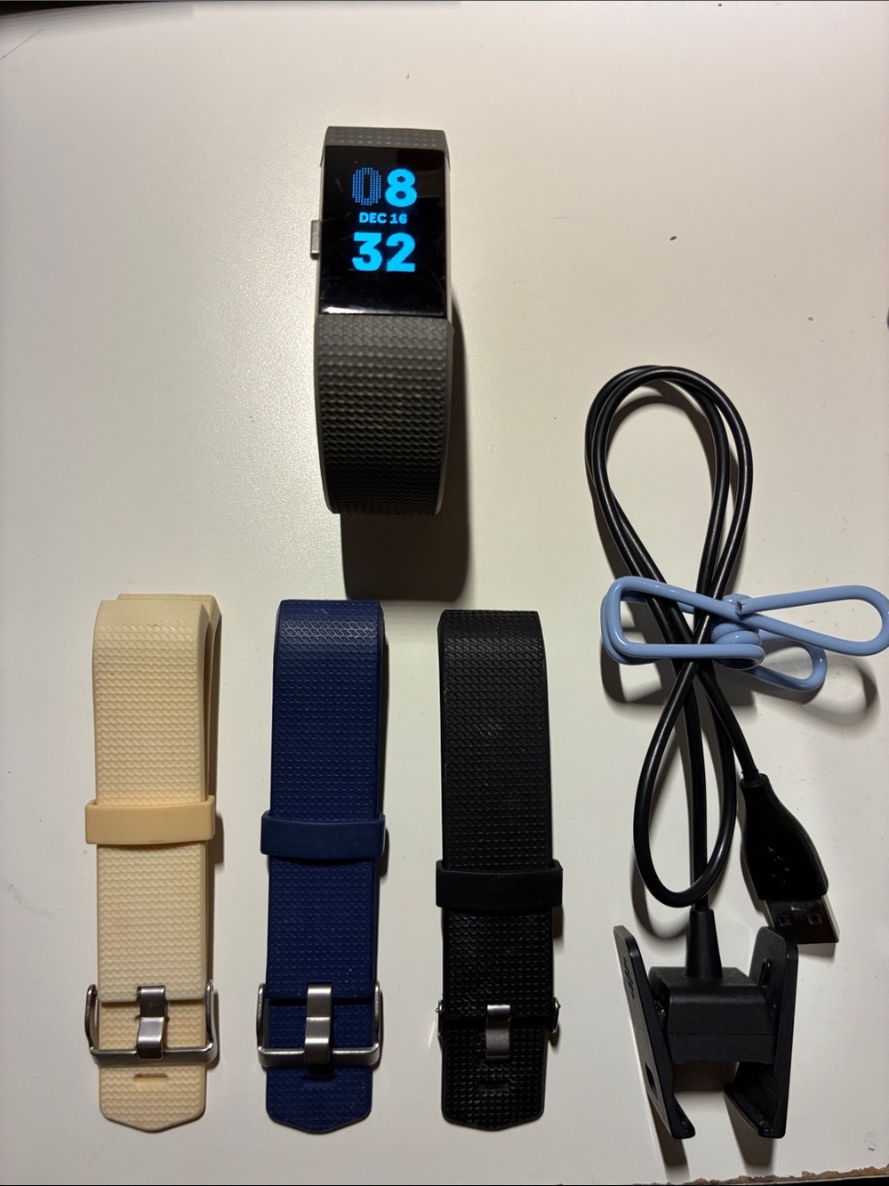 Fitbit charge 2 fitness tracker bundle with bands & charger